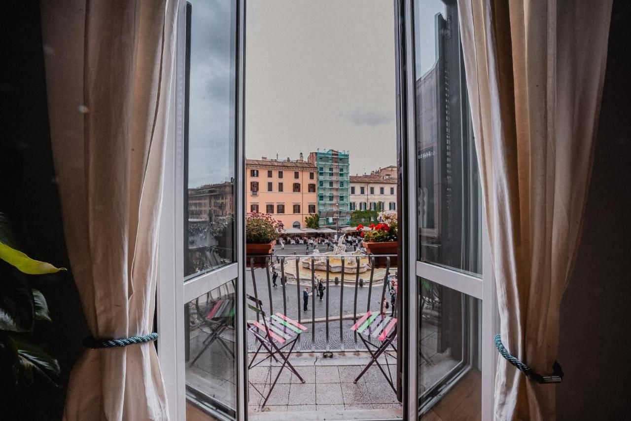 ローマNavona Charming Balconyアパートメント エクステリア 写真